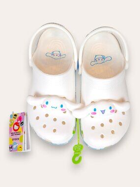 Crocs Cinnamoroll Classic Clog White Blue Men 8 Womens 10 NWT